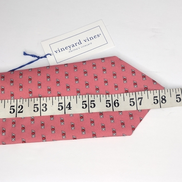 NWT Vineyard Vines Martha's Vineyard Silk Tie - Picture 11 of 11